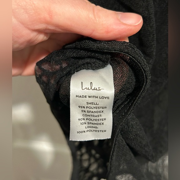 NWT Lulus Short Sleeve Bodysuit, Size L - Picture 8 of 10